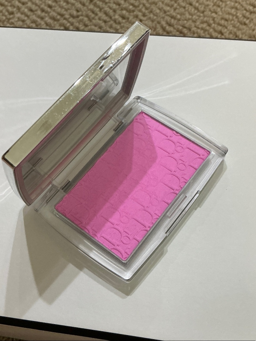 Dior Vibrant Bubblegum Pink Powder Blush